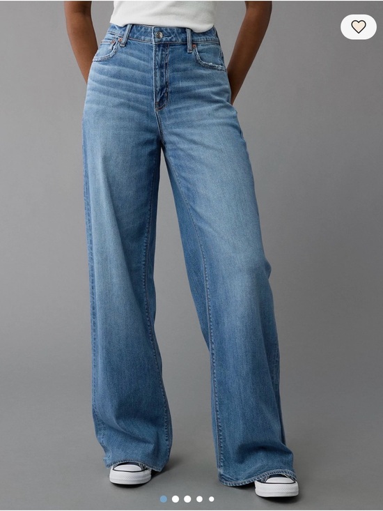 American Eagle Outfitters Denim - American Eagle Super High Rise Baggy Wide Leg Jeans EUC